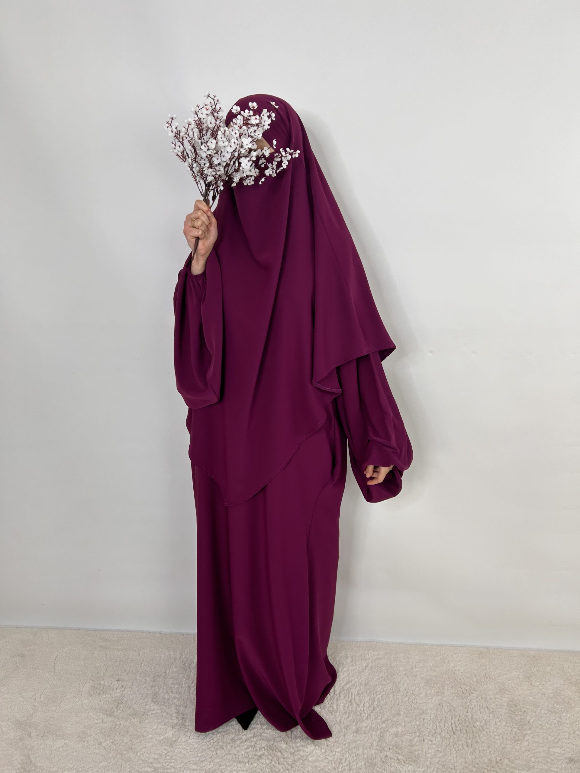 Abaya avec khimar en soie de médine – Image 4