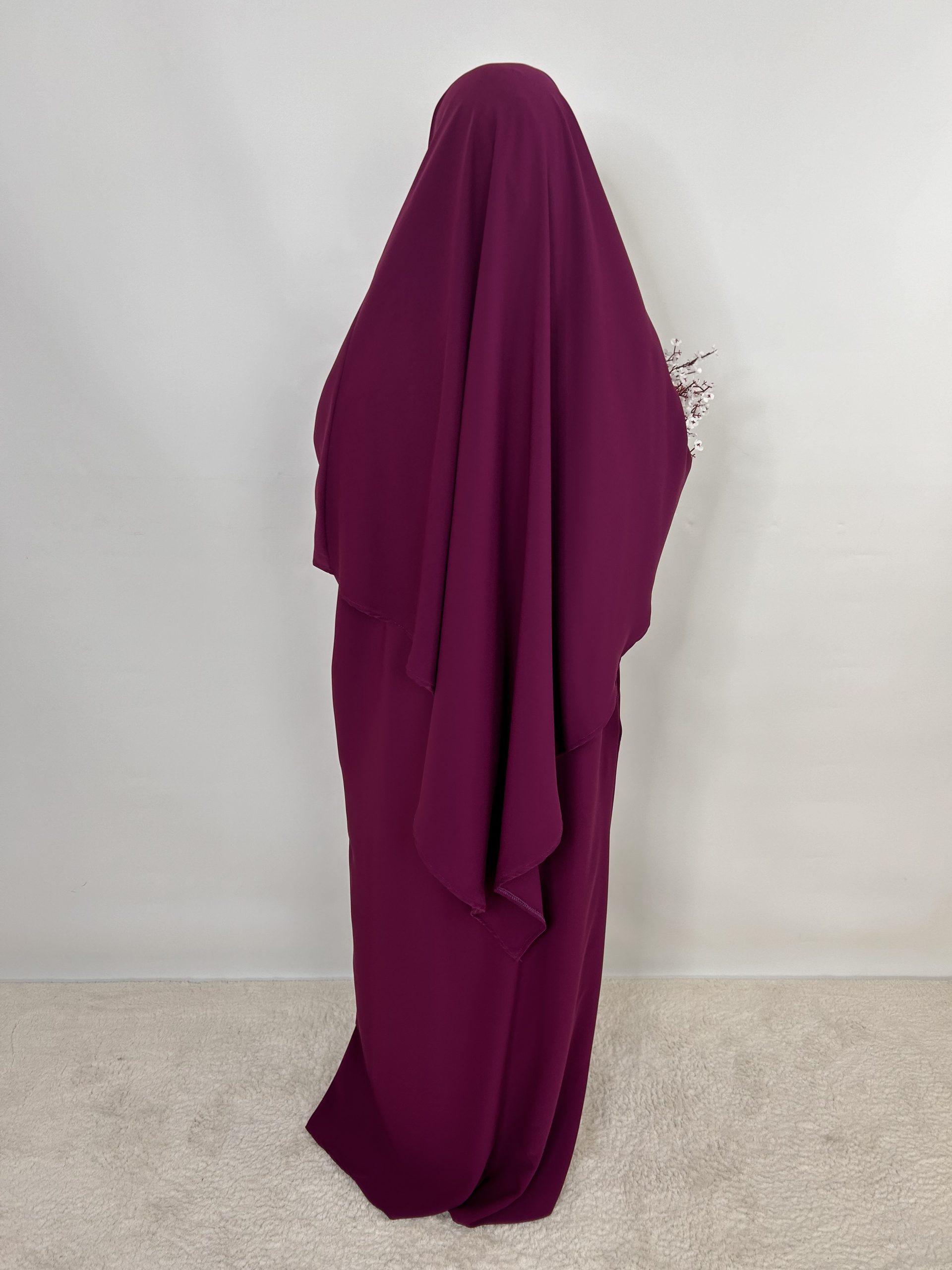 Abaya avec khimar en soie de médine – Image 6