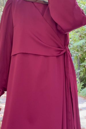 Robe longue rose indien en satin précieux
