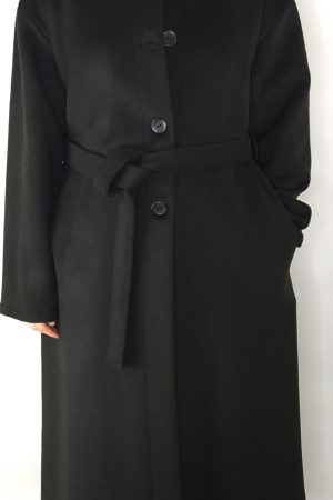 Manteau en laine vert foncé mi-long femme coupe droite avec ceinture, vue de face