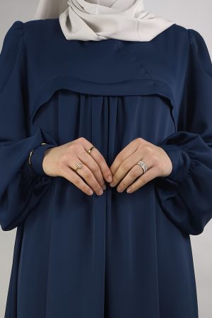 Robe longue bleu lagon en viscose avec manches bouffantes, vue de face