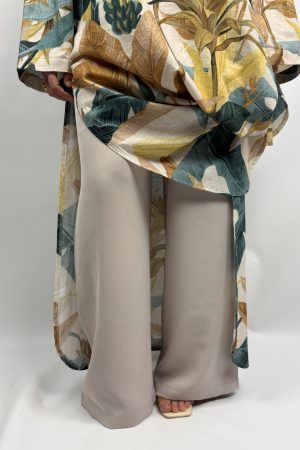 Pantalon Beige Large Coupe Droite avec Taille Élastique – Confort et Élégance